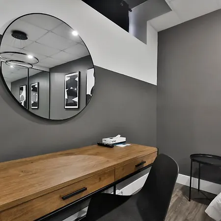 Hygie Boutique Hotel Montreal Room photo